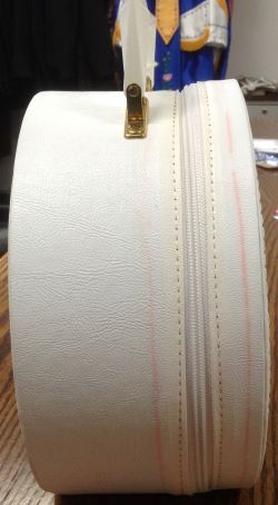 Consistory Cap Case White w/ Red Lining