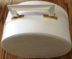 Consistory Cap Case White w/ Red Lining